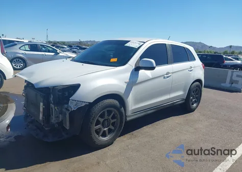 2014 Mitsubishi Outlander Sport Se z USA, uszkodzony, nr VIN 4A4AP4AU6EE005473